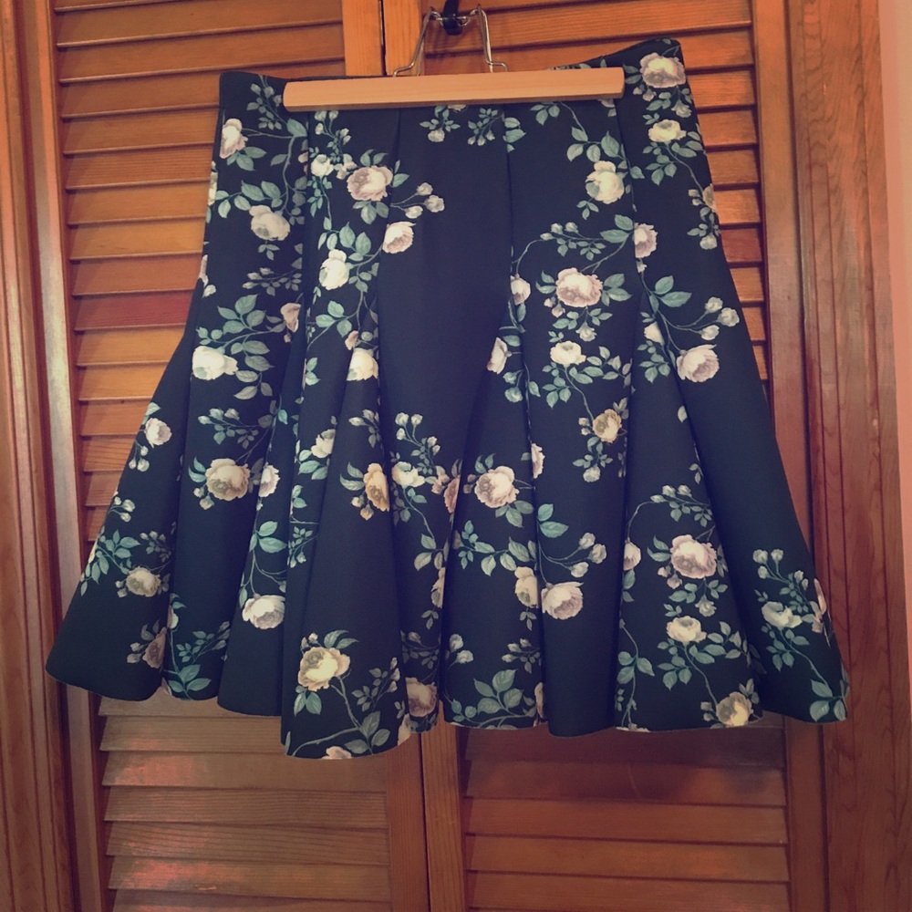LC Lauren Conrad Floral Mini Skirt - Black and White